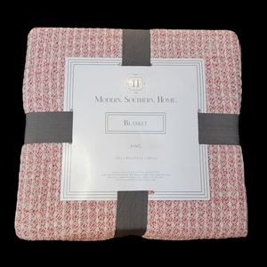 NWT Knit Blanket Cotton Waffle Knit Lightweight Coverlet King Woven Bedspread